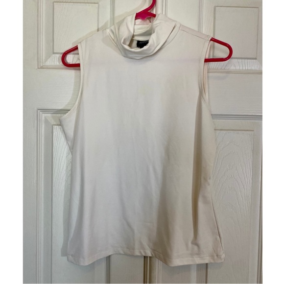 Hilliard & Hanson Cream Sleaveless Cowl Neck Top. Size Medium. Nylon & Spandex - Picture 1 of 9